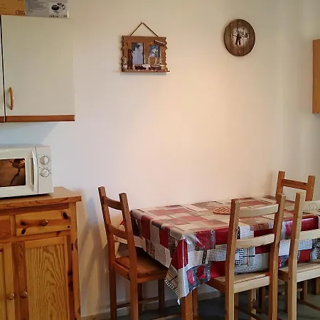 Apartment 2 Pieces Rdc Aux Adrets - Proche Pistes Et Commerces - Fr-1-771-52 *
